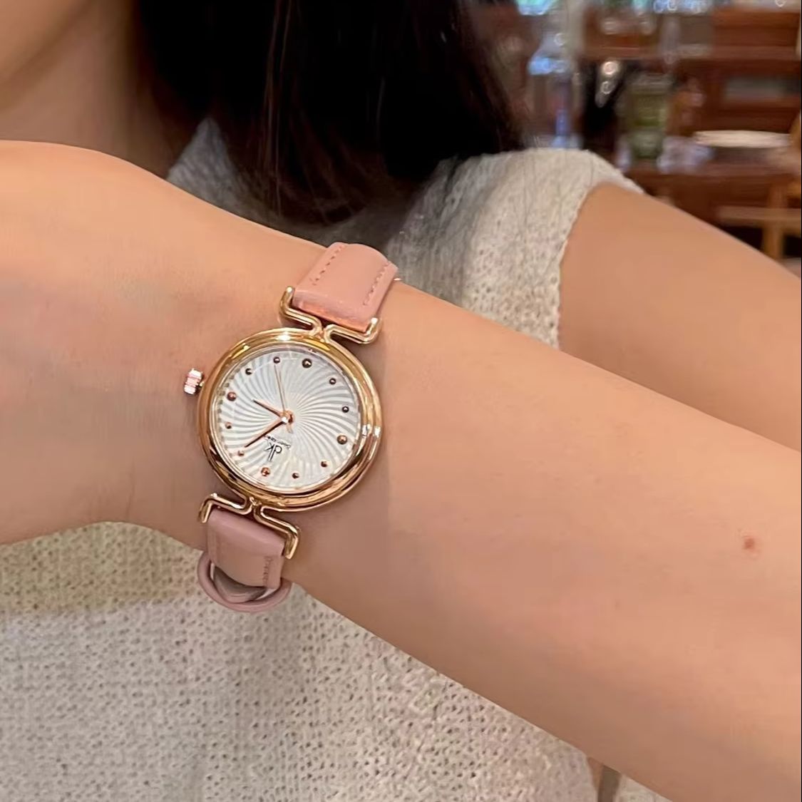 Luxury Watch Leather Strap - Relógio feminino vintage com mostrador sun‑ray,