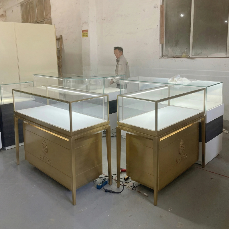 Vitrine de Luxo Personalizada  - Luxury Watch Boutique avaliação e preço