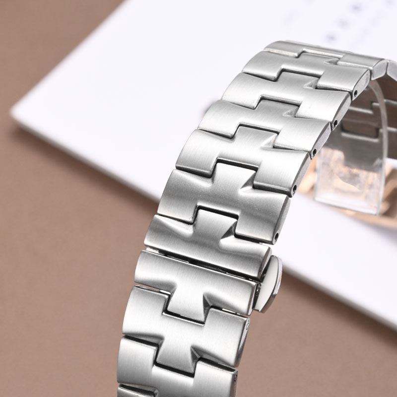 Pulseira de Relógio de Luxo em - Luxury Watch Constantine avaliação e preço