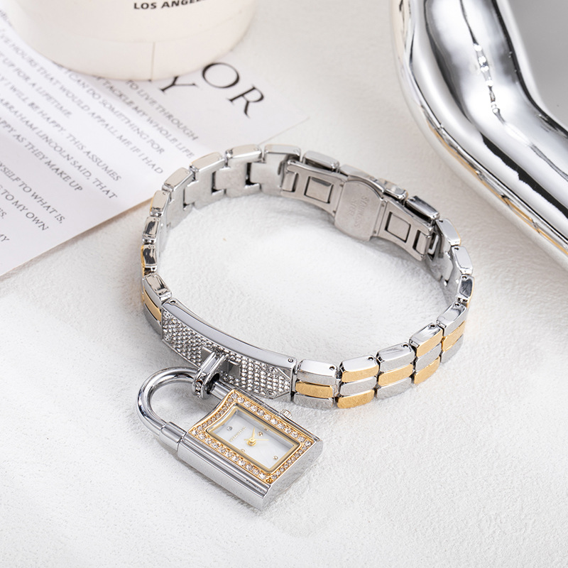 Pulseira com fecho em formato  - Luxury Watch Arabic avaliação e preço