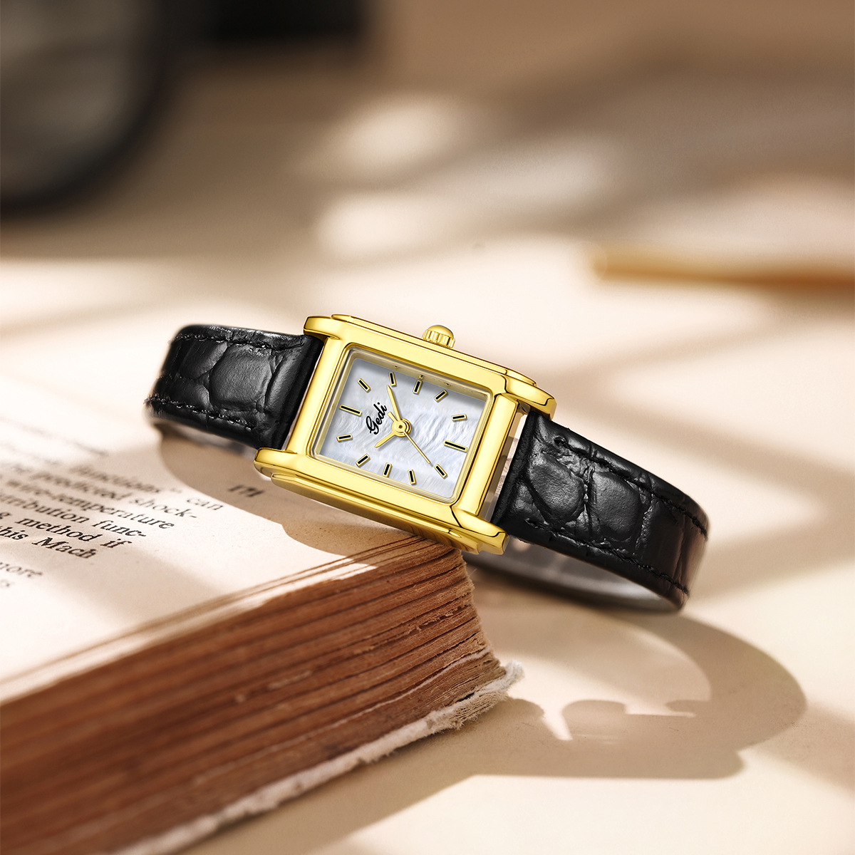 Relógios Femininos de Luxo Lev - Luxury Watch Leather Strap avaliação e preço